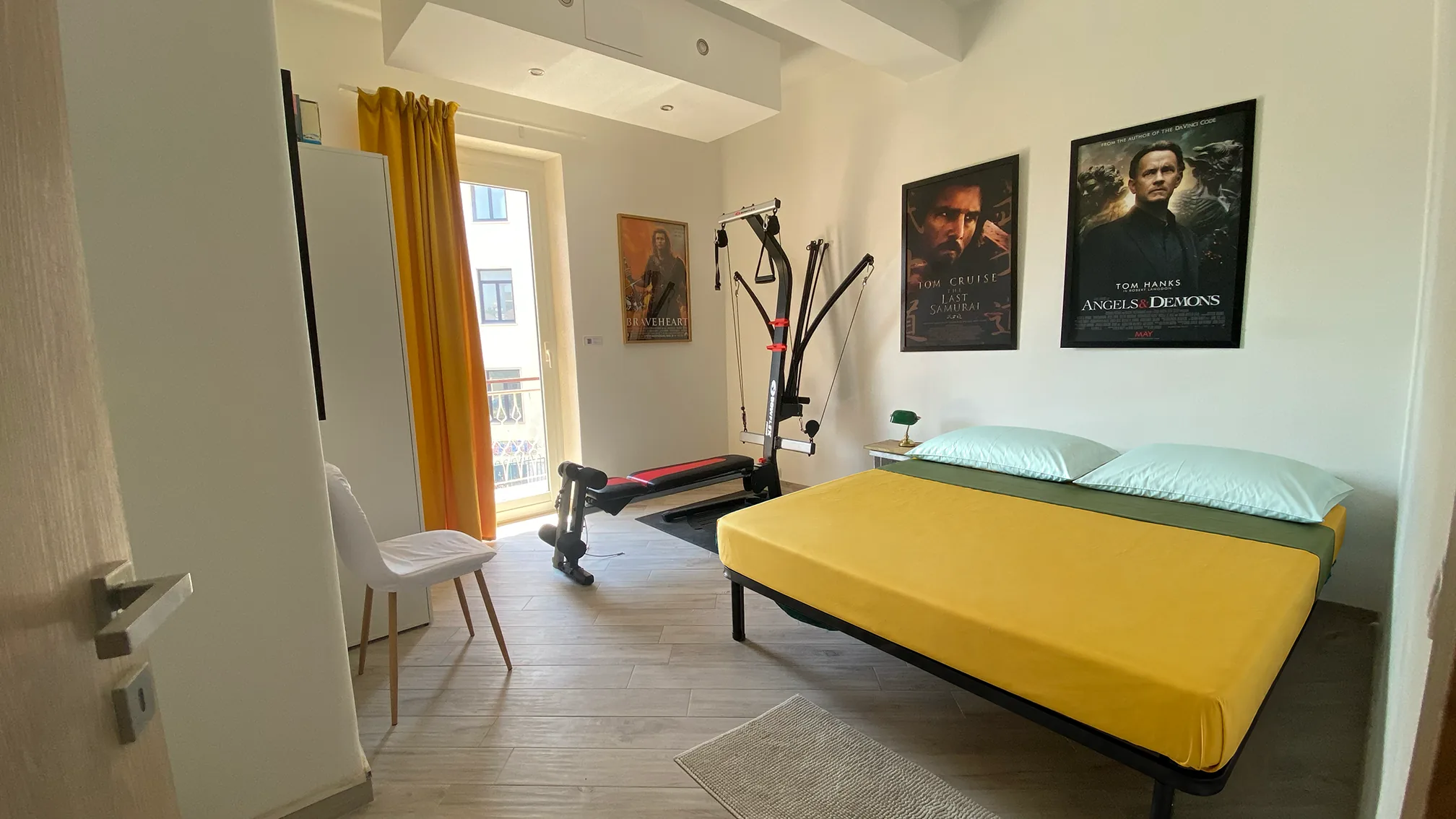 Camera da letto aggiuntiva con finestra nella casa vacanze Vestige Home a Roma